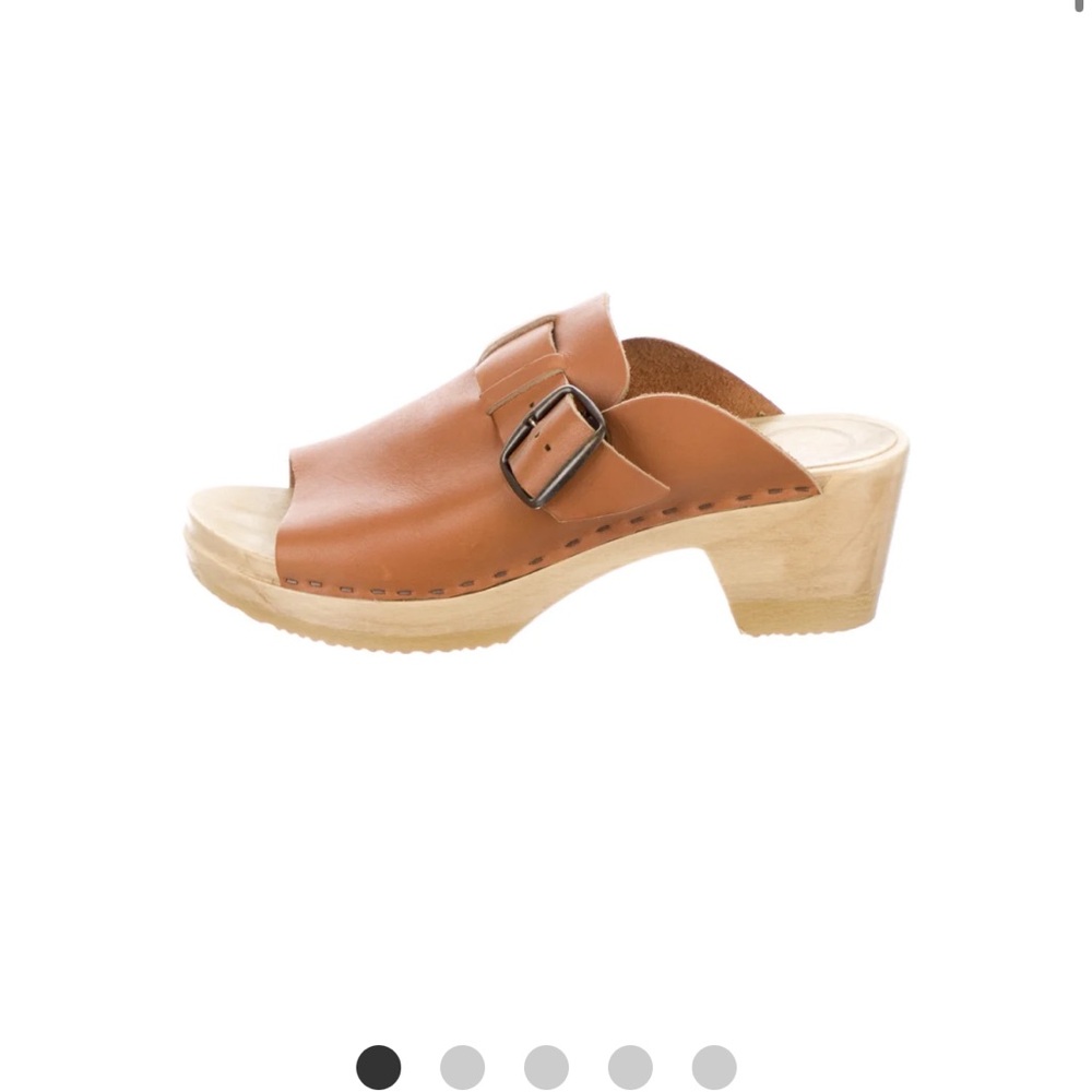 No.6 Leather Slides. Size 8 (38)